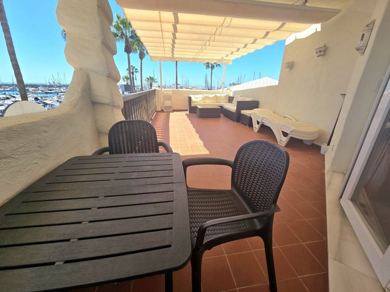 Apartment for Sale in Benalmadena Costa, Malaga 23