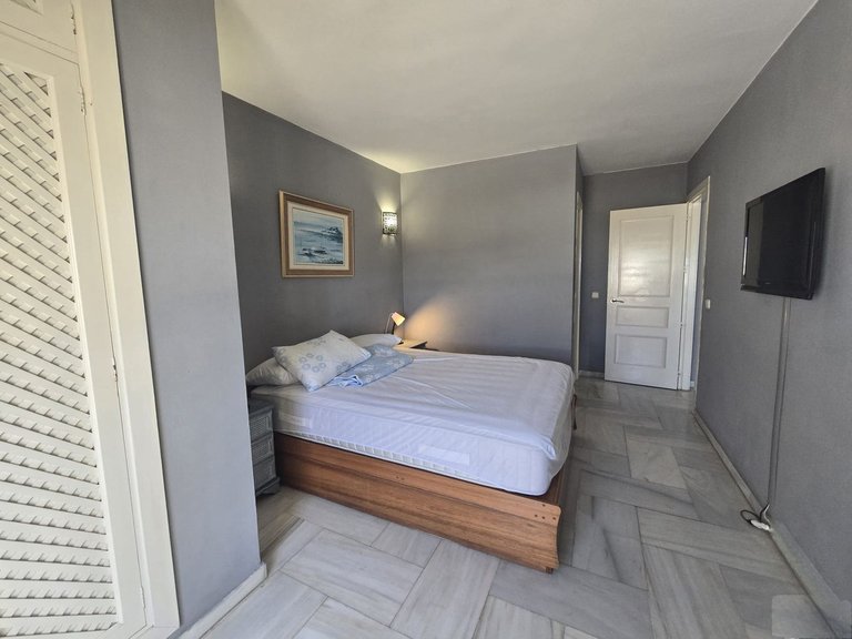 Apartment for Sale in Benalmadena Costa, Malaga 28