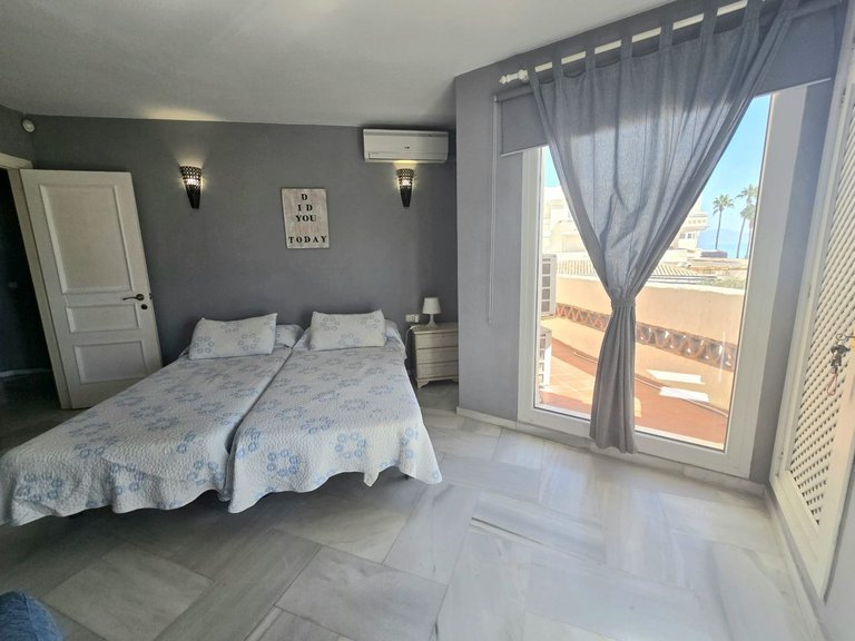 Apartment for Sale in Benalmadena Costa, Malaga 37