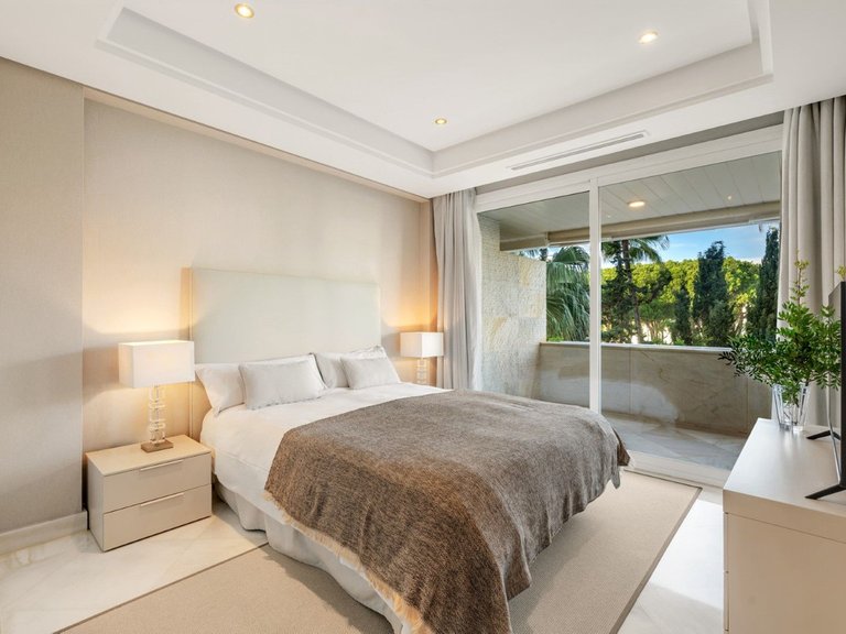 Apartment for Sale in Marbella, Malaga 21