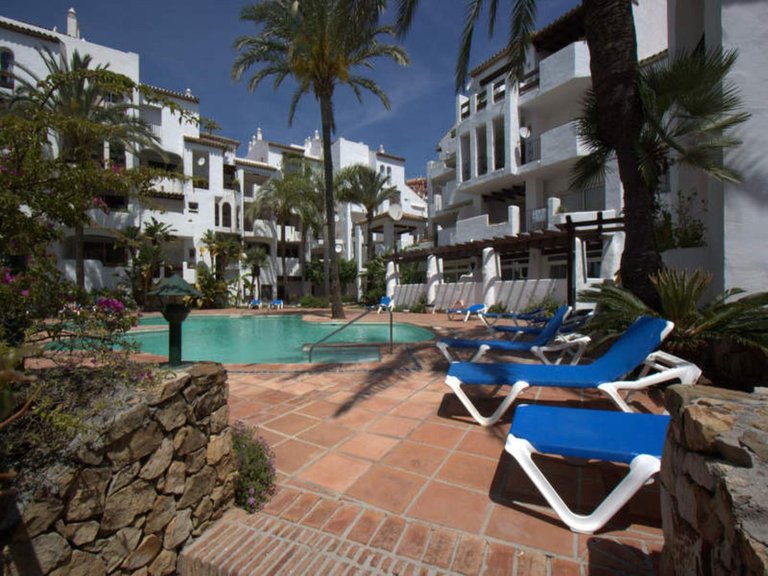 Apartment for Sale in La Duquesa, Malaga 1
