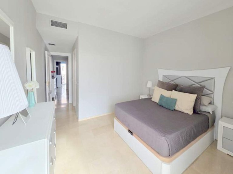 Apartment for Sale in La Duquesa, Malaga 12