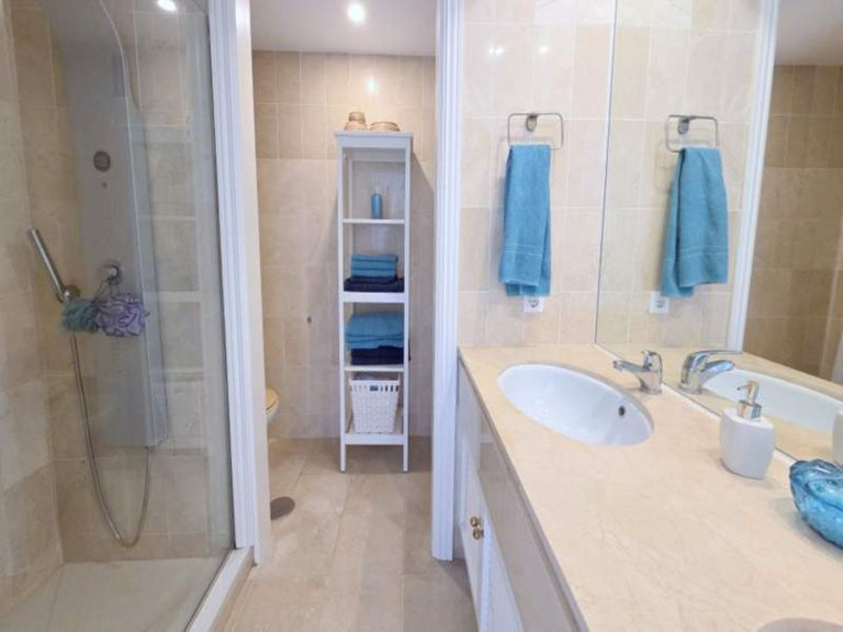Apartment for Sale in La Duquesa, Malaga 14