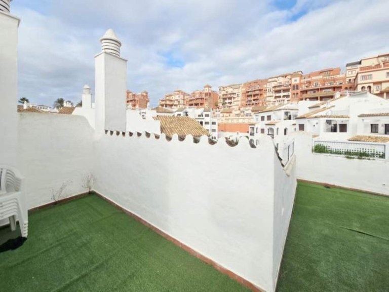 Apartment for Sale in La Duquesa, Malaga 20