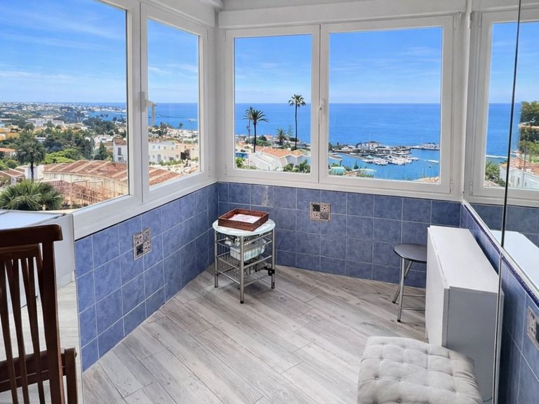 Apartment for Sale in La Cala De Mijas, Malaga 1