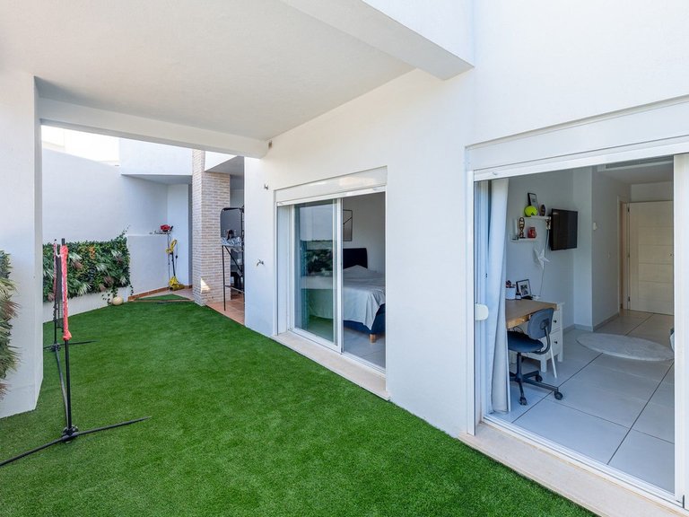 Villa for Sale in Torremuelle, Malaga 32