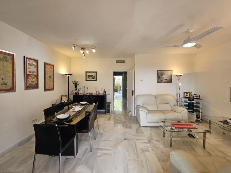 Apartment for Sale in Miraflores, Malaga 2