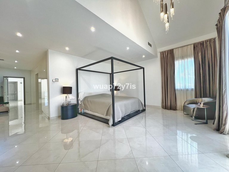Villa for Sale in Sotogrande, Cadiz 15
