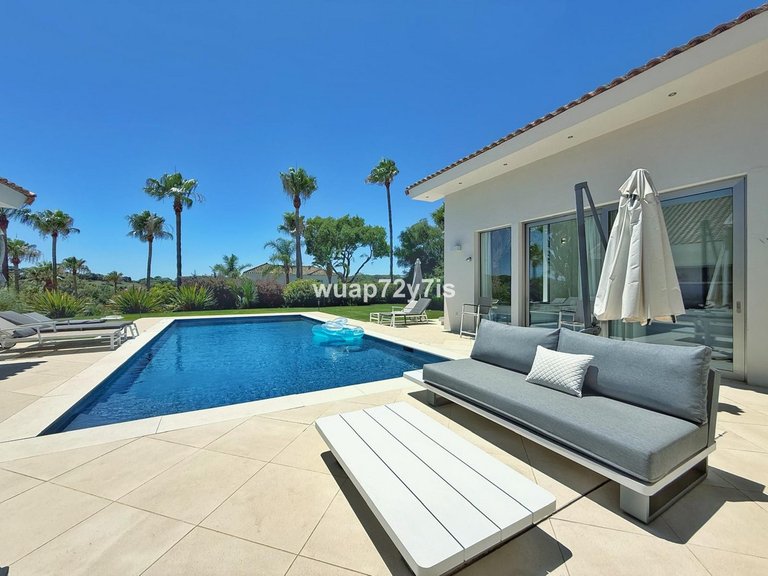 Villa for Sale in Sotogrande, Cadiz 32