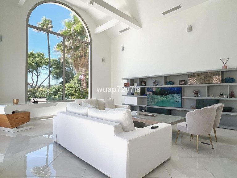 Villa for Sale in Sotogrande, Cadiz 6