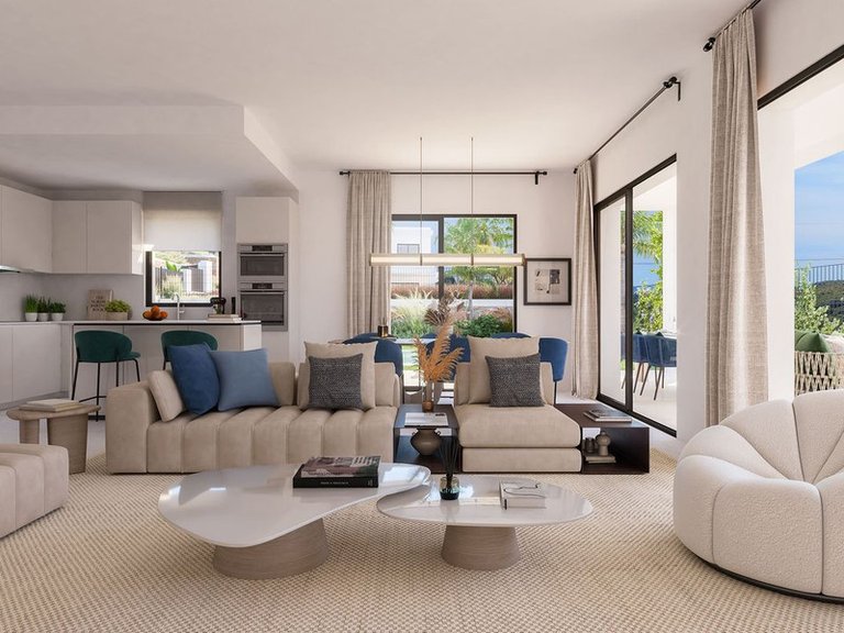 Villa for Sale in Estepona, Malaga 2
