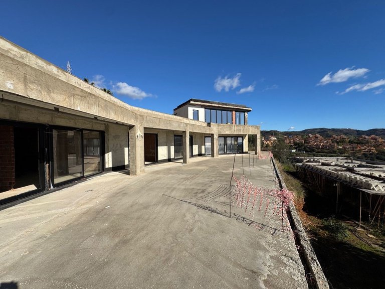 Villa for Sale in Elviria, Malaga 8