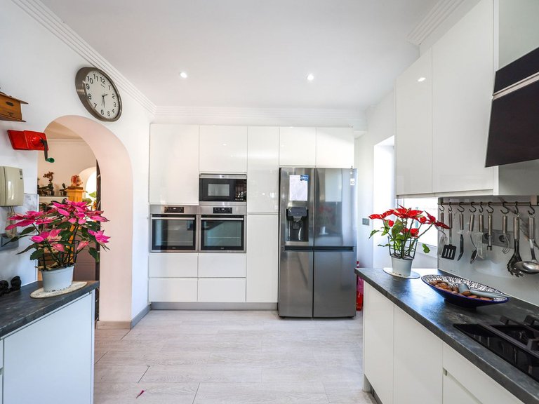 Villa for Sale in Coín, Malaga 16