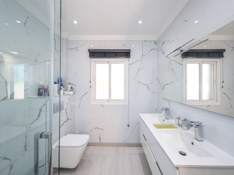 Villa for Sale in Coín, Malaga 28