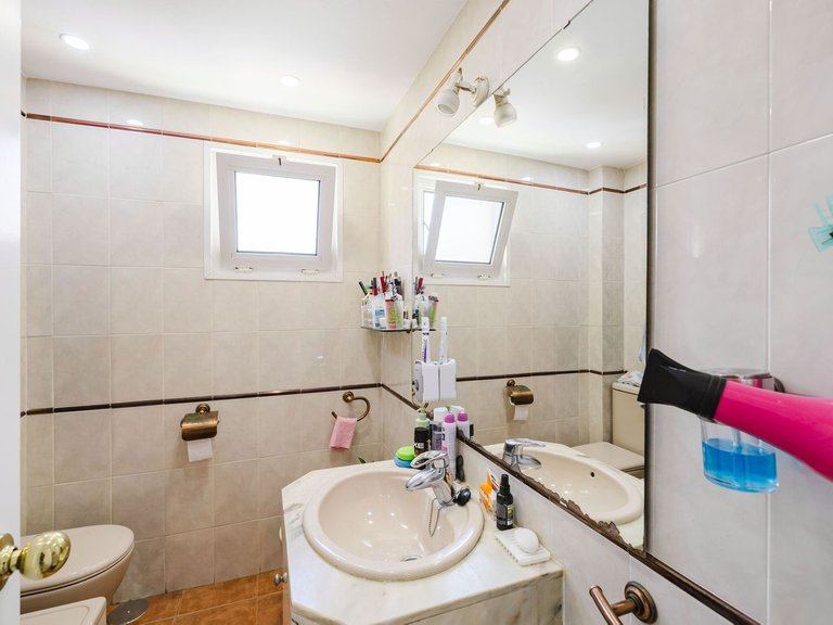 Apartment for Sale in Benalmadena, Malaga 15
