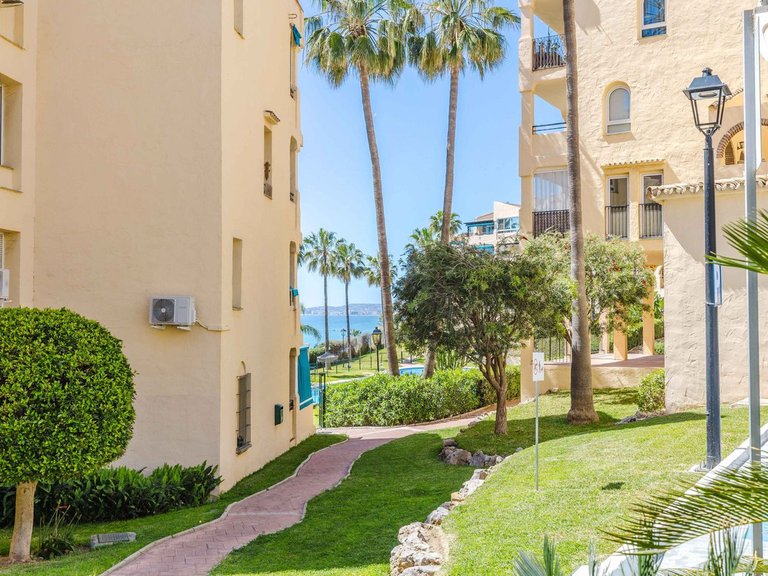 Apartment for Sale in Benalmadena, Malaga 5