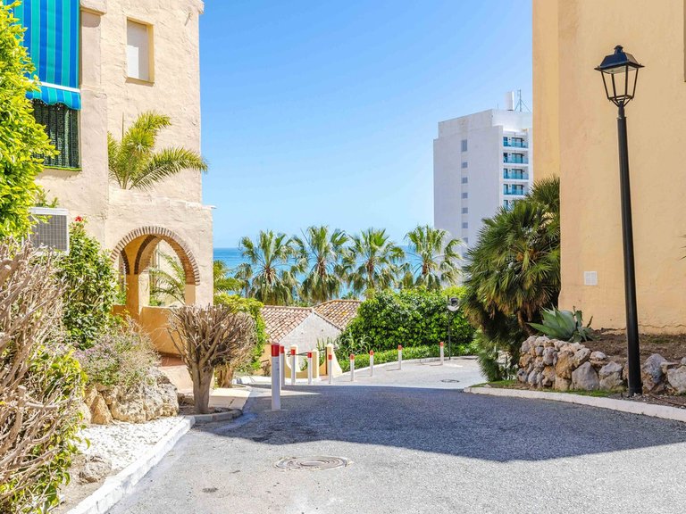 Apartment for Sale in Benalmadena, Malaga 7