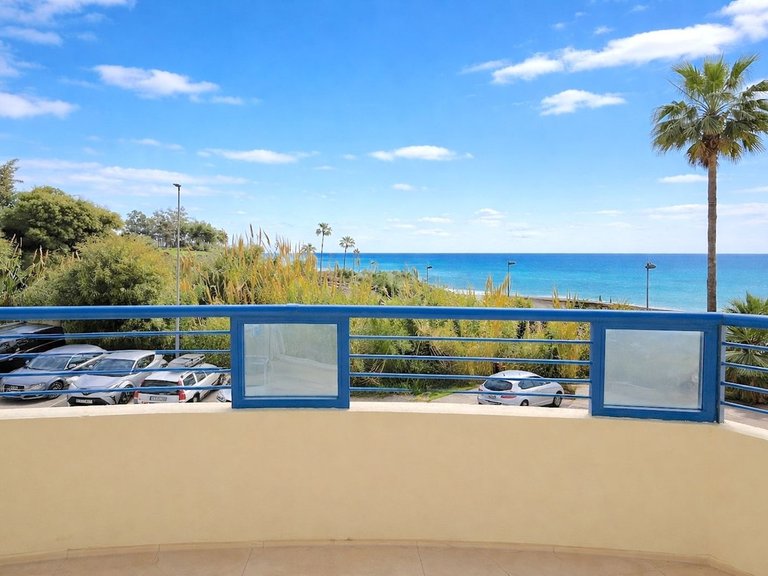 Apartment for Sale in Marbella, Malaga 1