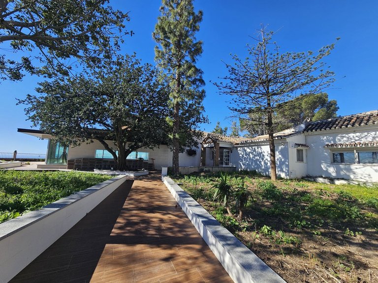 Villa for Sale in Mijas, Malaga 3