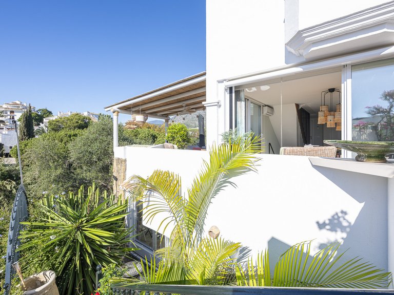 Villa for Sale in The Golden Mile, Malaga 49