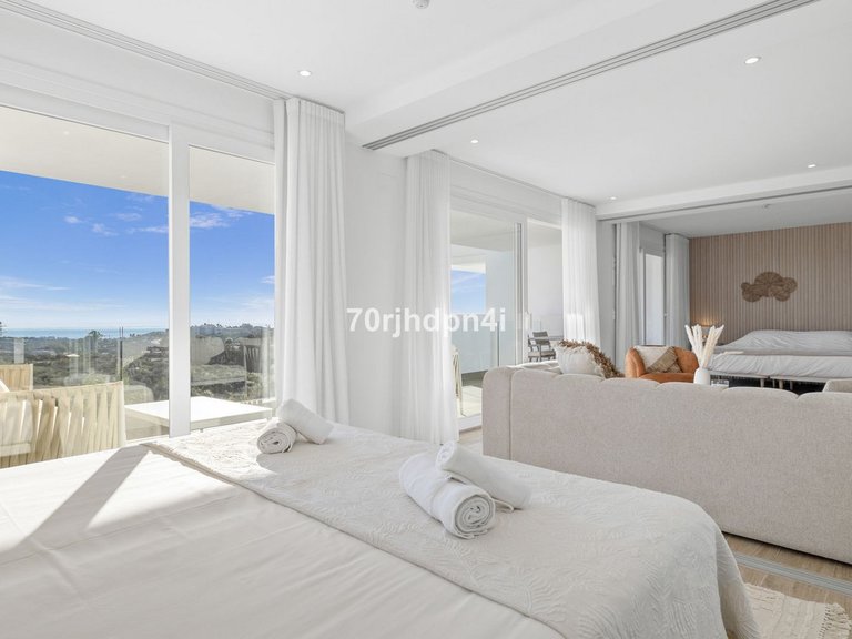 Apartment for Sale in Casares, Malaga 4