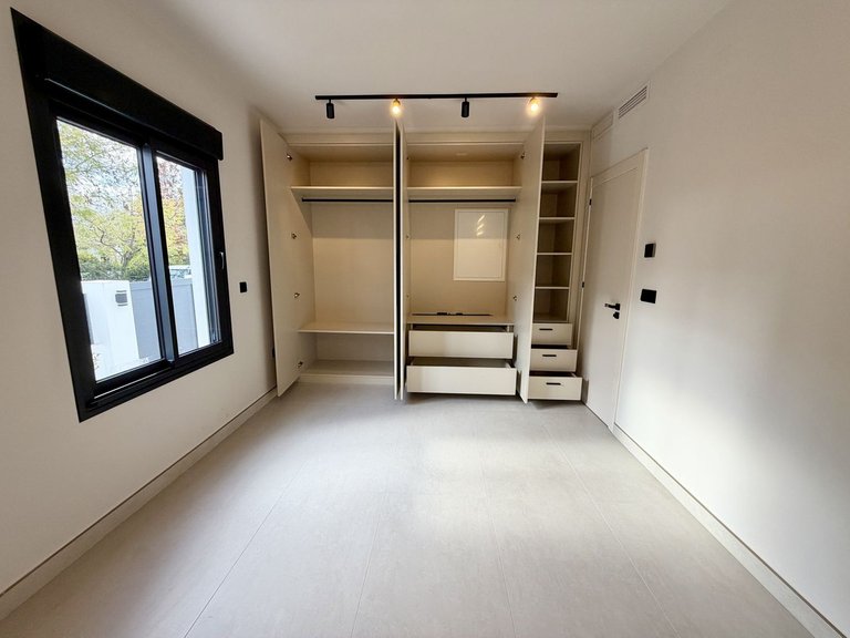 Villa for Sale in Puerto Banús, Malaga 14