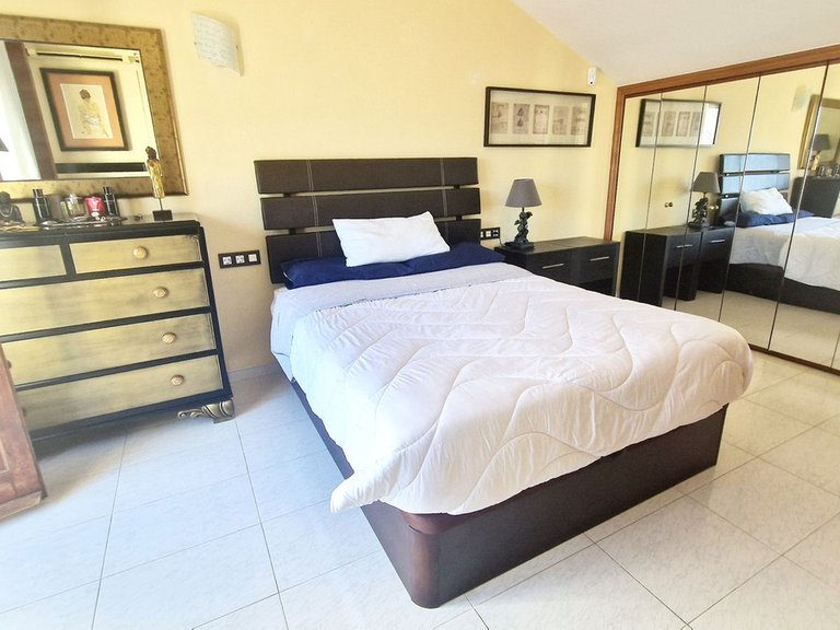 Villa for Sale in Mijas Golf, Malaga 19