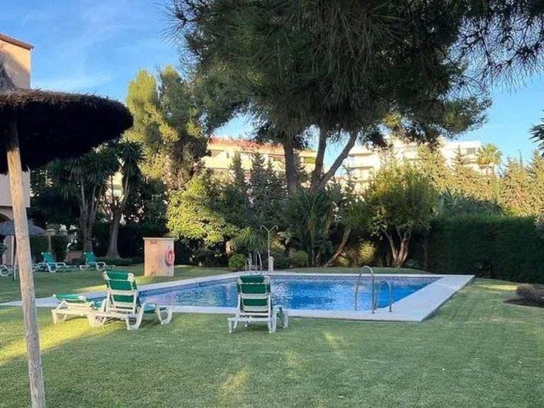 Apartment for Sale in Nueva Andalucía, Malaga 13