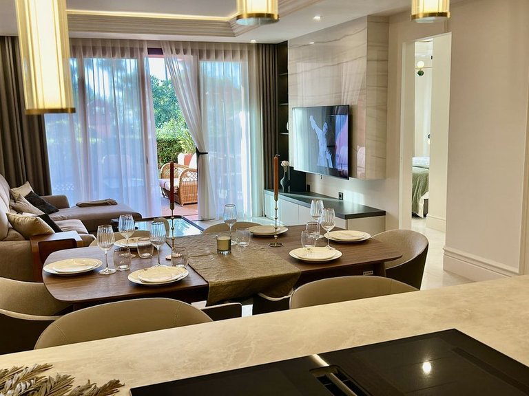 Apartment for Sale in New Golden Mile, Malaga 8