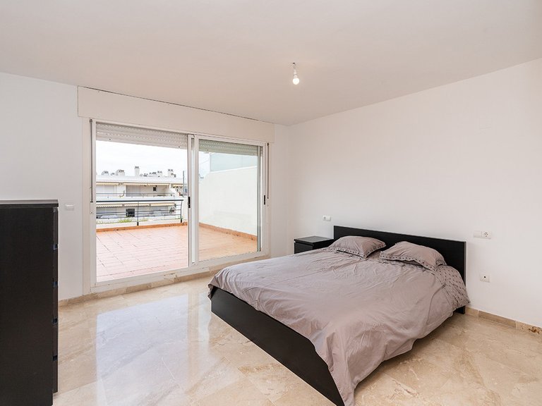 Apartment for Sale in Guadalmina Alta, Malaga 14