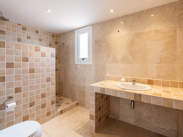 Apartment for Sale in Guadalmina Alta, Malaga 21