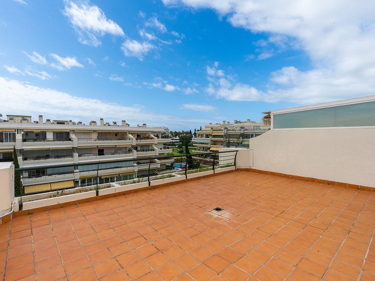 Apartment for Sale in Guadalmina Alta, Malaga 22