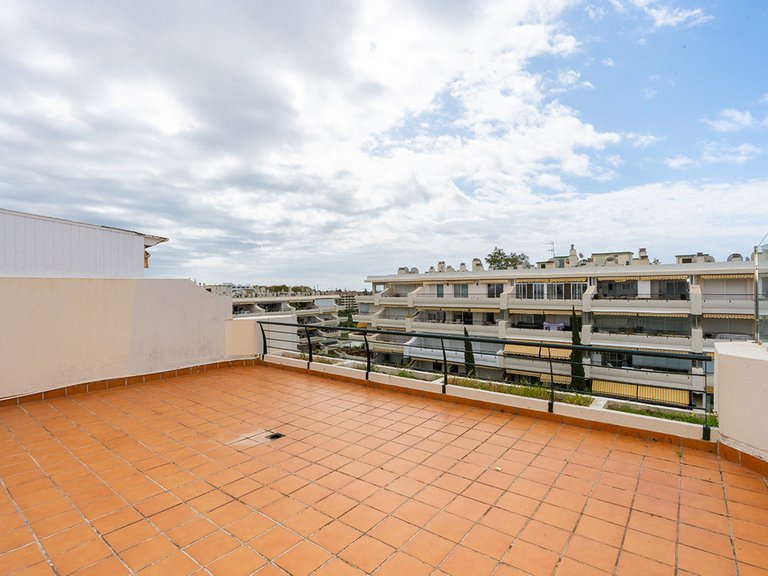 Apartment for Sale in Guadalmina Alta, Malaga 24