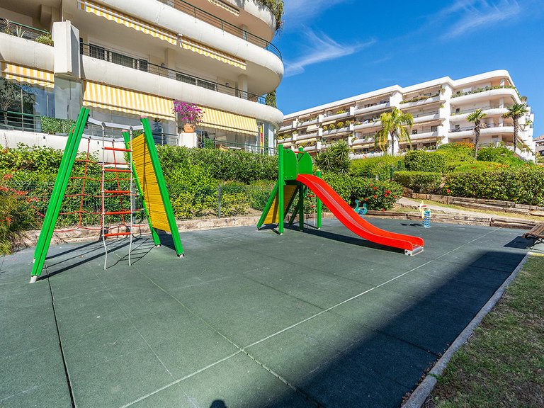 Apartment for Sale in Guadalmina Alta, Malaga 28