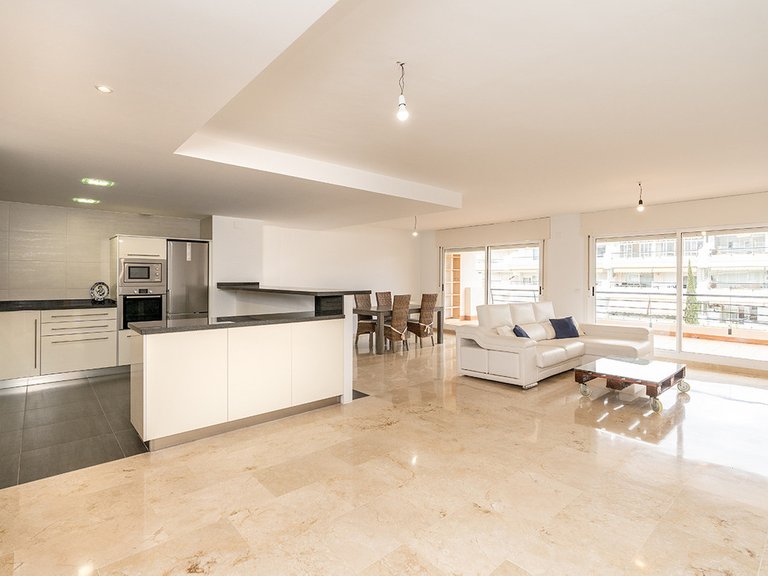 Apartment for Sale in Guadalmina Alta, Malaga 3