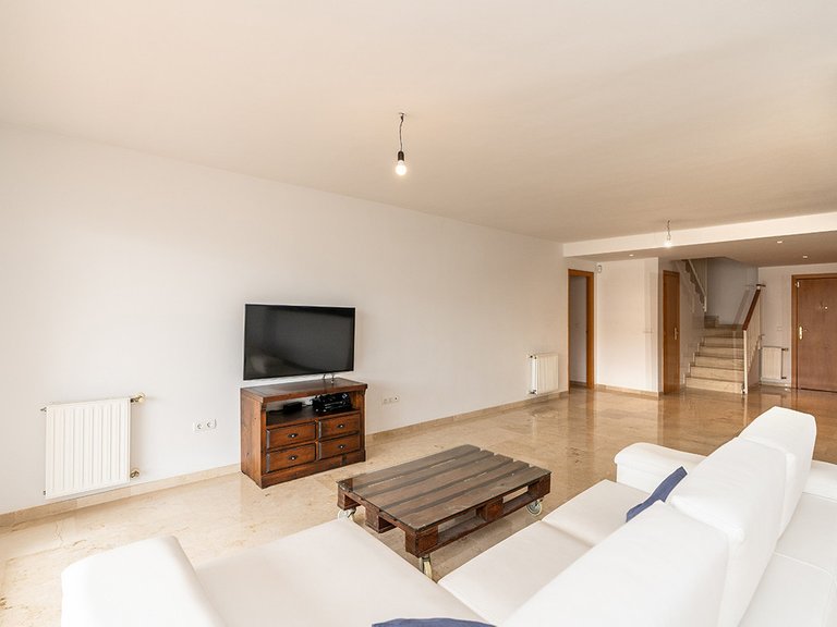 Apartment for Sale in Guadalmina Alta, Malaga 9