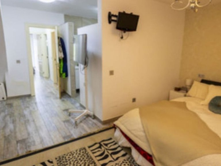 Villa for Sale in Estepona, Malaga 4