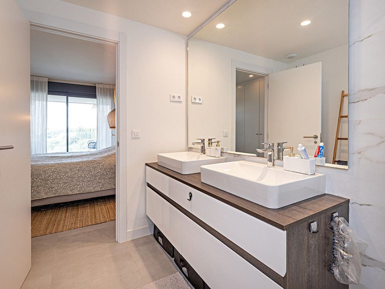 Apartment for Sale in Selwo, Malaga 32
