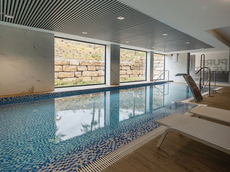 Apartment for Sale in Selwo, Malaga 43