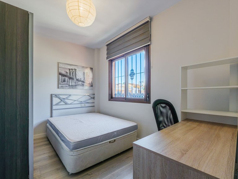 Villa for Sale in Puerto De La Torre, Malaga 18