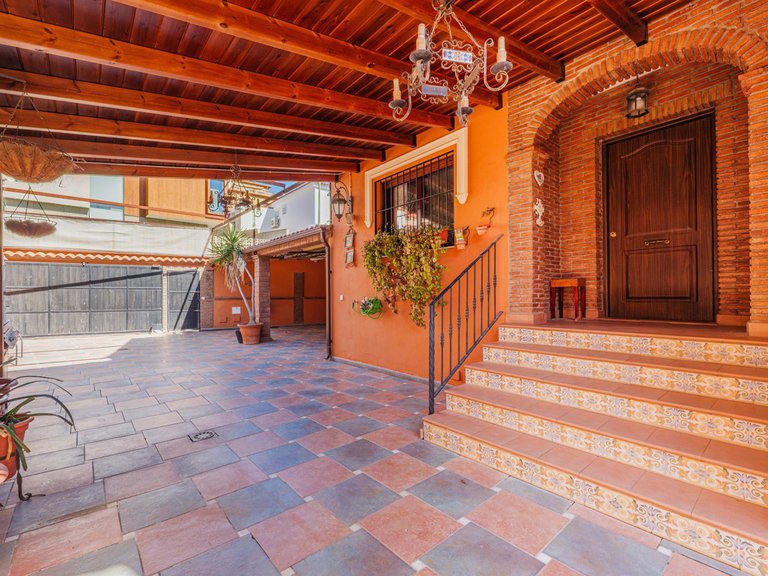 Villa for Sale in Puerto De La Torre, Malaga 2
