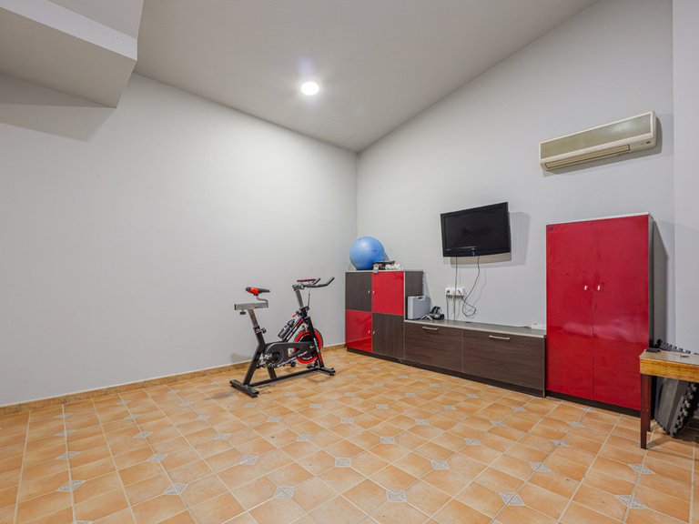 Villa for Sale in Puerto De La Torre, Malaga 24
