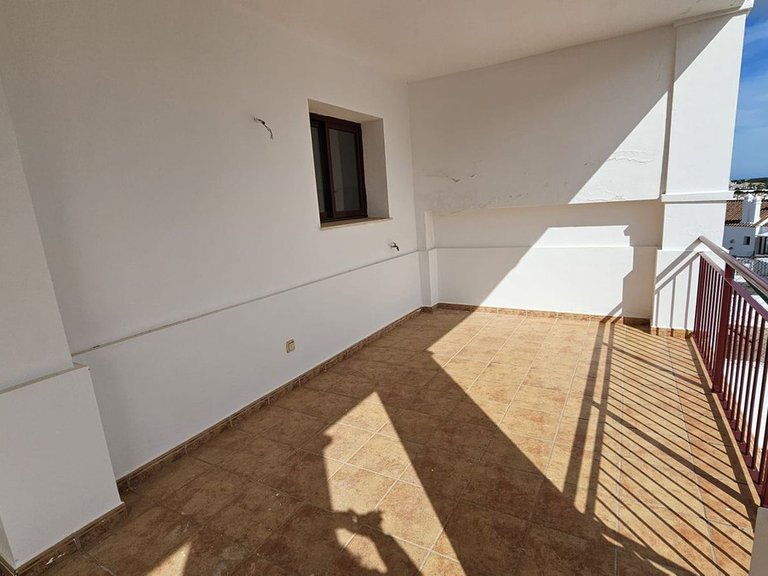 Villa for Sale in Doña Julia, Malaga 7
