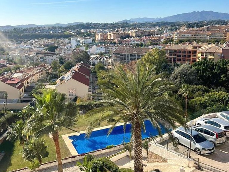 Apartment for Sale in Fuengirola, Malaga 25