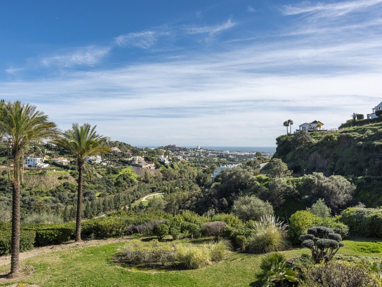 Apartment for Sale in La Quinta, Malaga 30