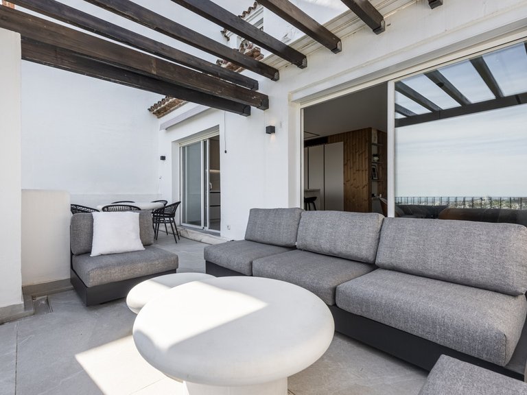Apartment for Sale in La Quinta, Malaga 7