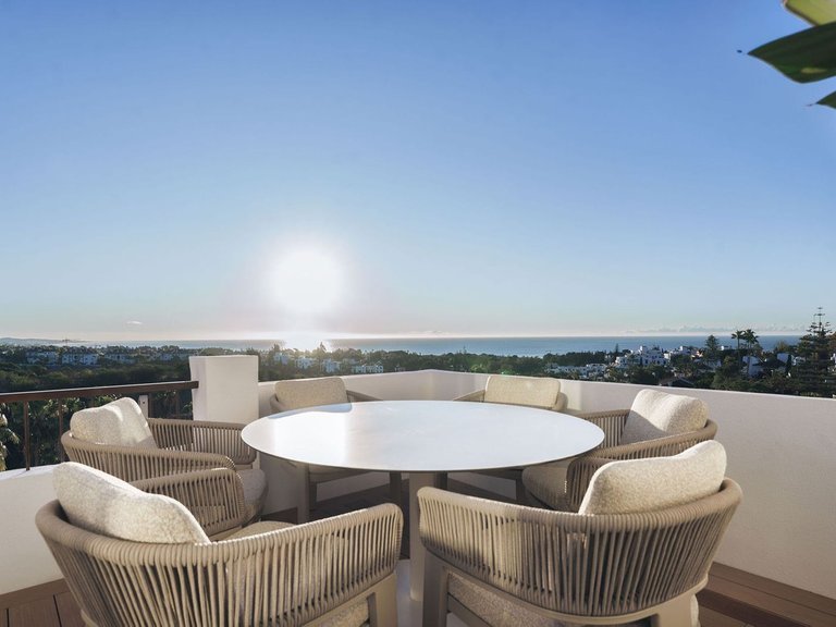 Apartment for Sale in The Golden Mile, Malaga 14