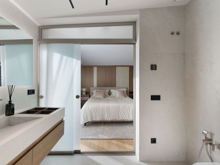 Apartment for Sale in The Golden Mile, Malaga 22