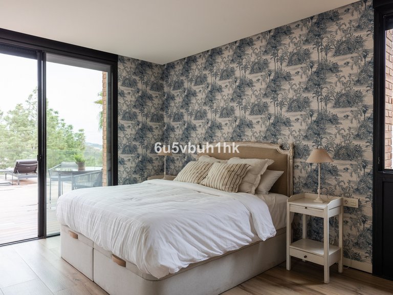 Villa for Sale in El Atabal, Malaga 23