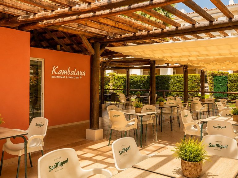 Apartment for Sale in El Paraiso, Malaga 25